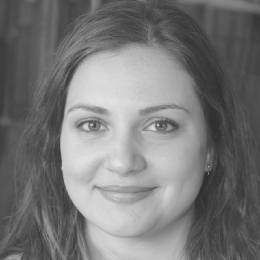 Astrid Bergquist, Personal Finance Tracking Instructor